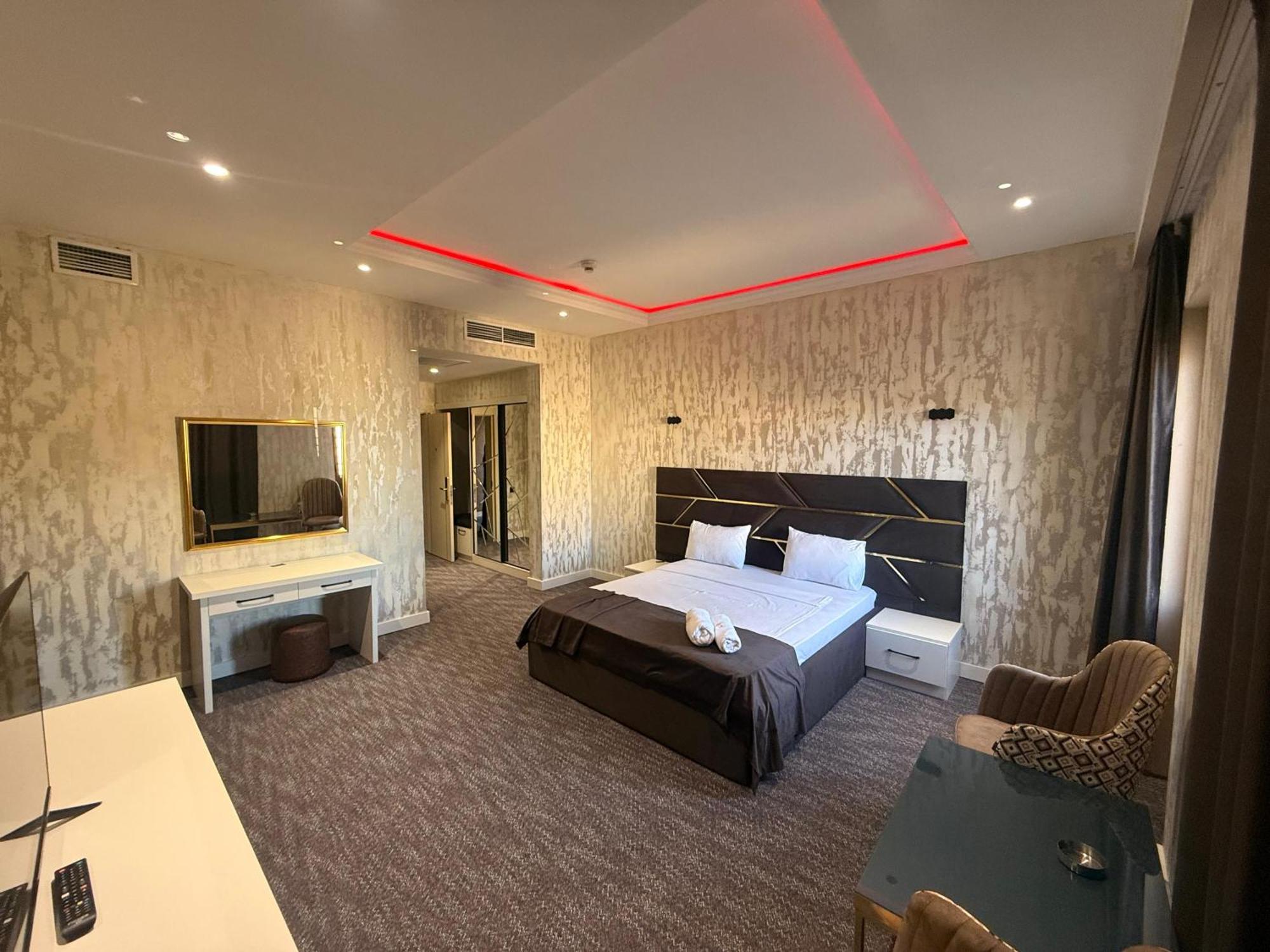 Black Mont Inn Hotel Baku Extérieur photo
