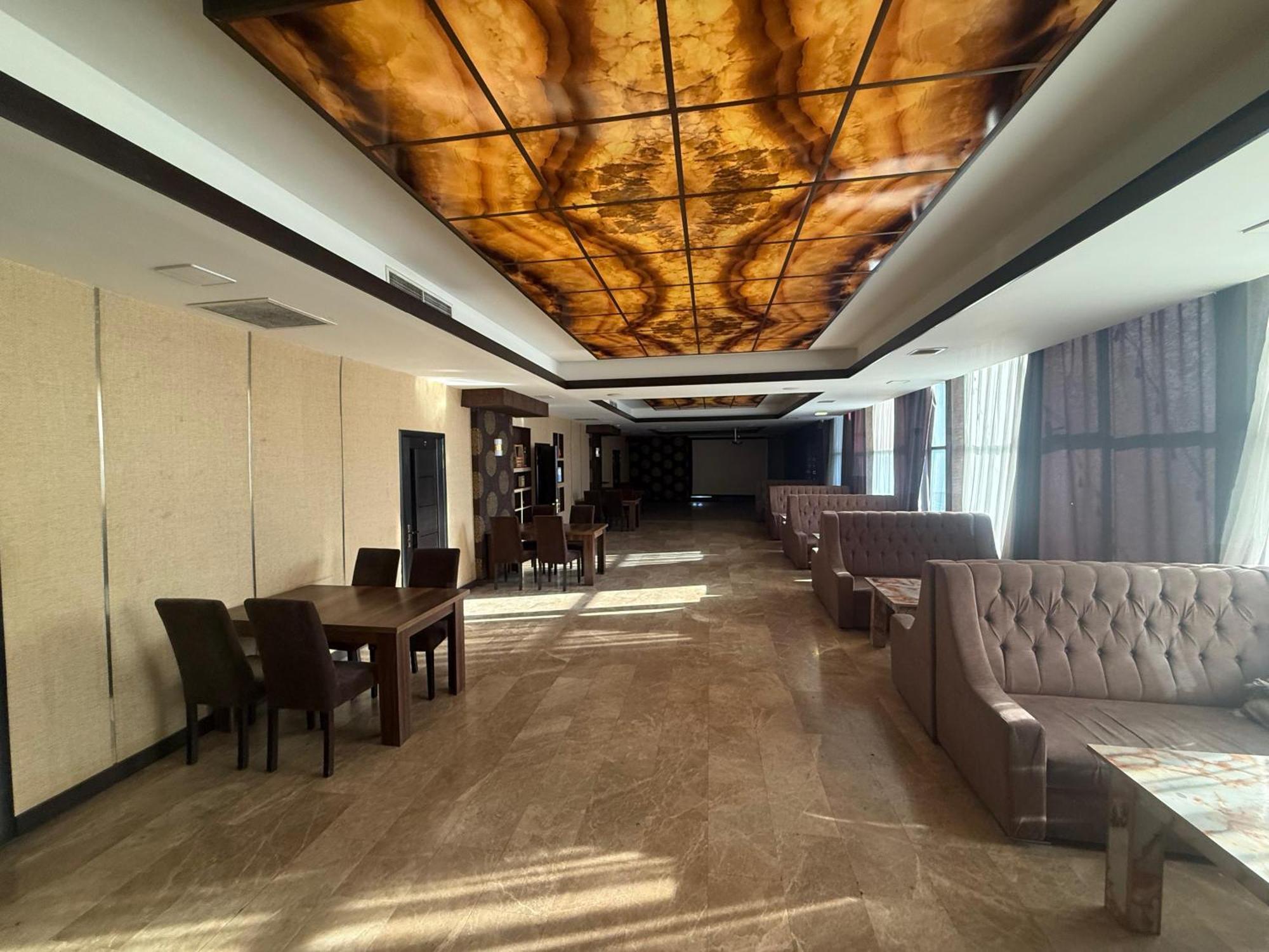Black Mont Inn Hotel Baku Extérieur photo