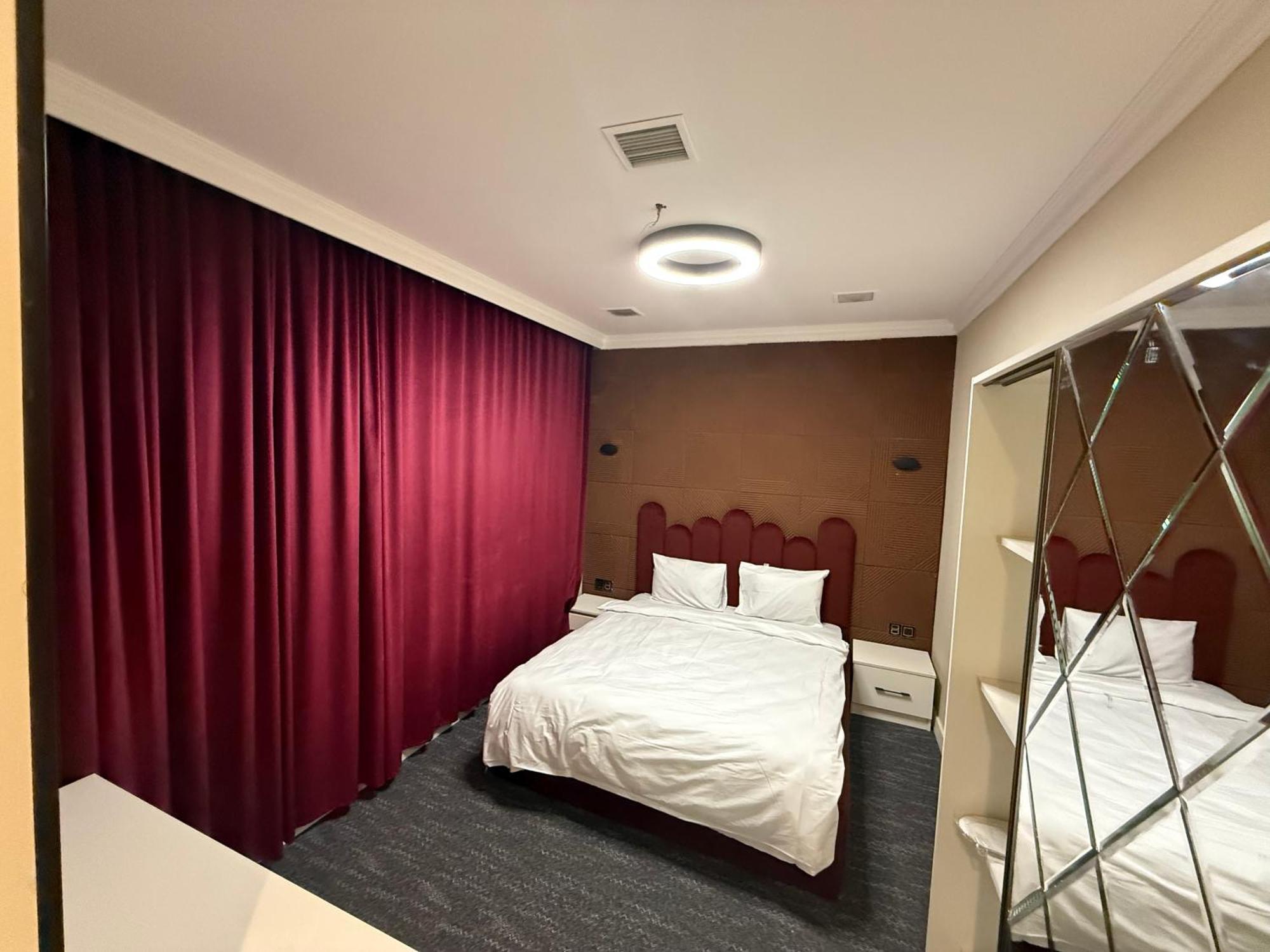 Black Mont Inn Hotel Baku Extérieur photo