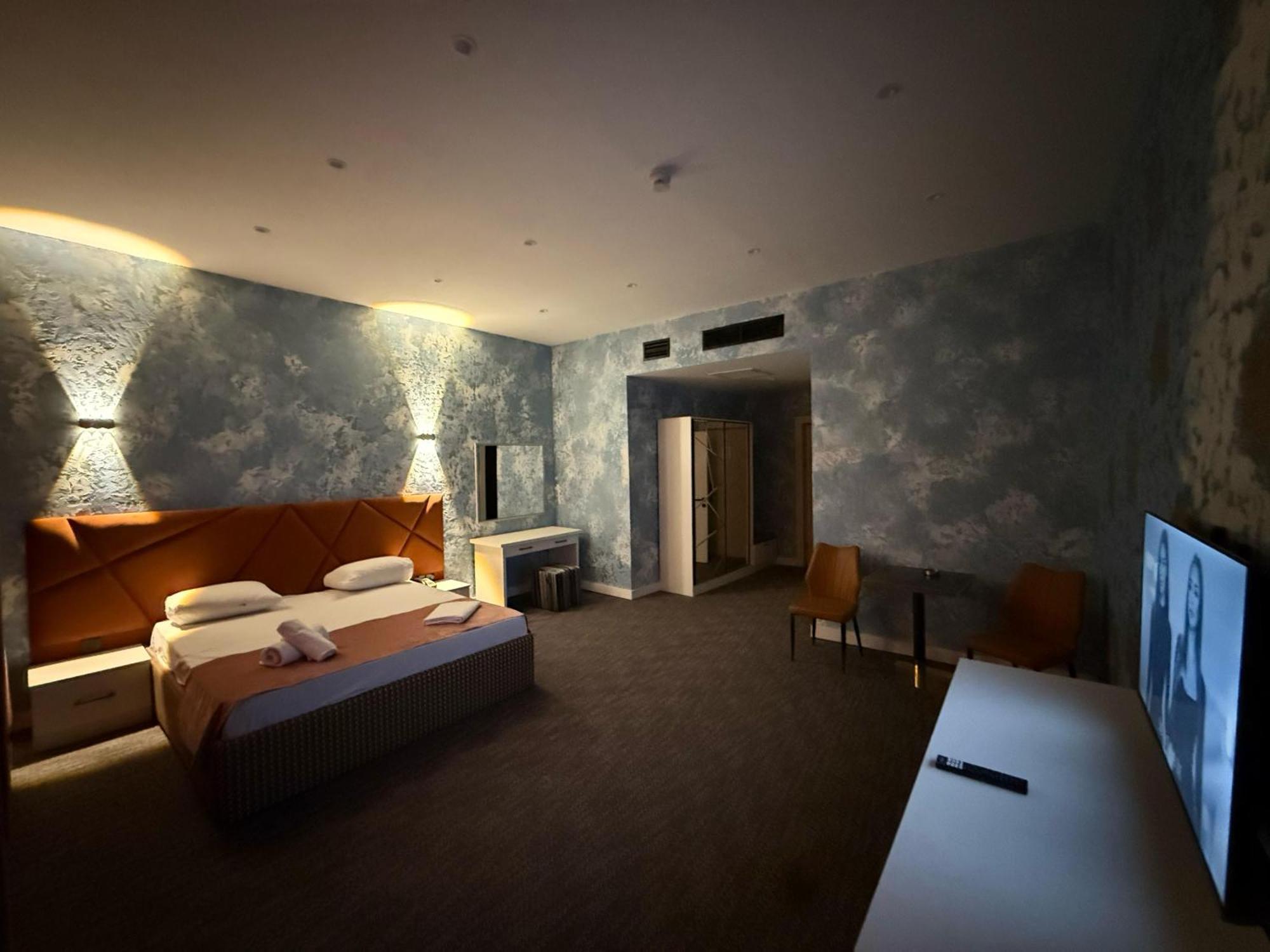 Black Mont Inn Hotel Baku Extérieur photo