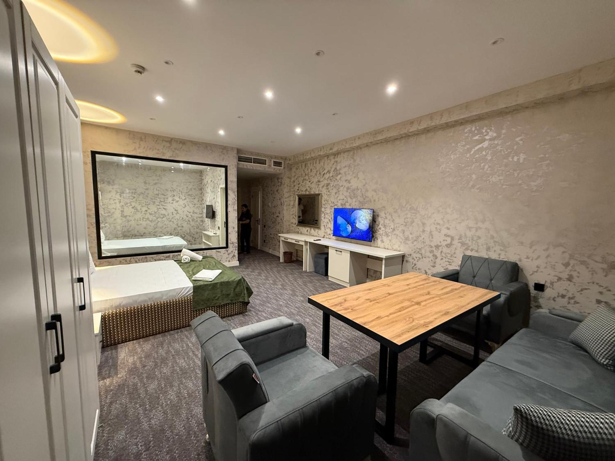 Black Mont Inn Hotel Baku Extérieur photo