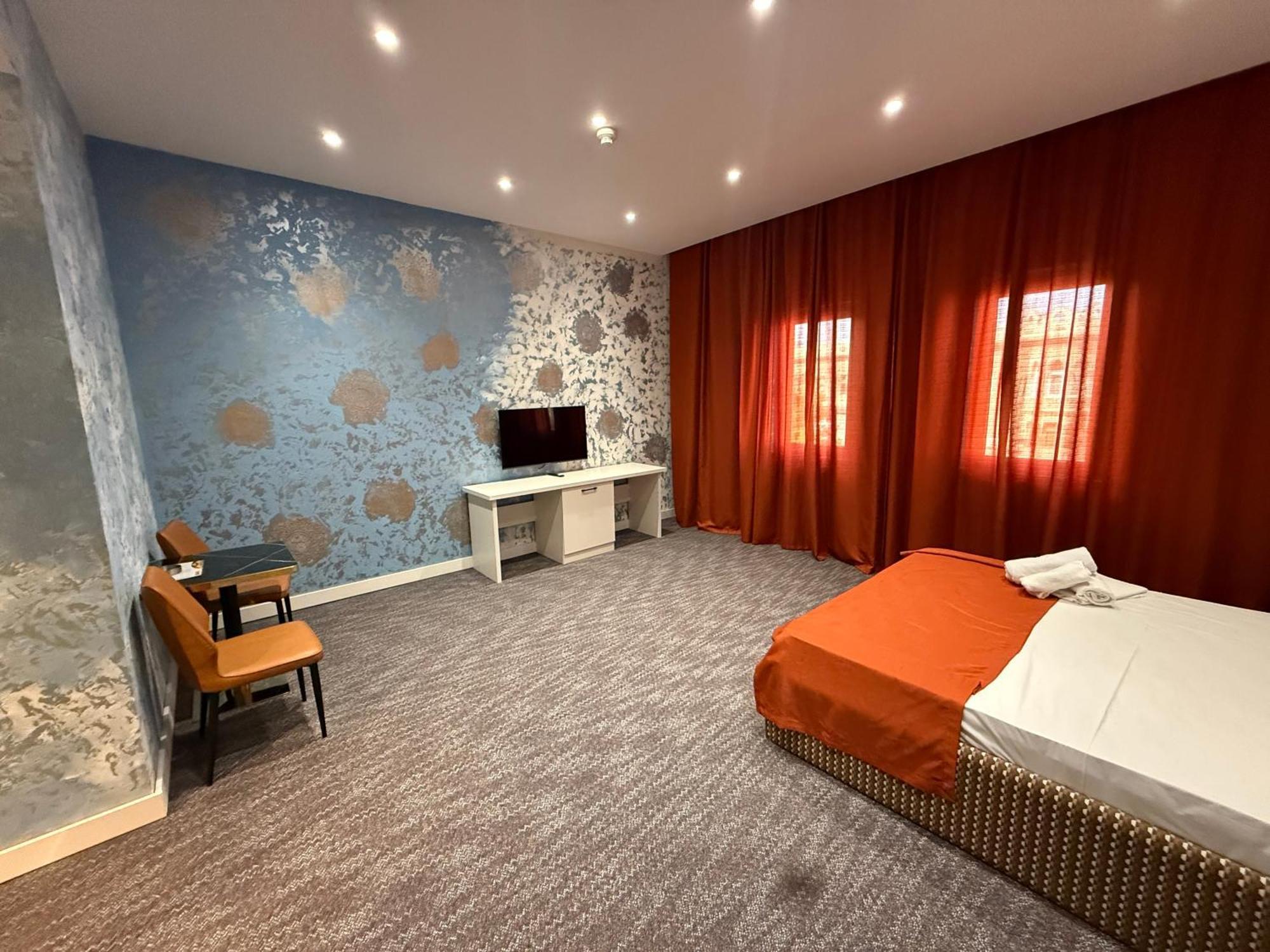 Black Mont Inn Hotel Baku Extérieur photo